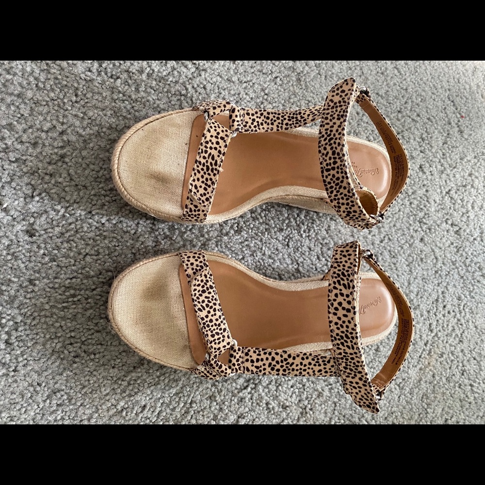 Cute cheetah strappy sandals